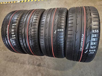 225/40/19 255/35/19 BRIDGESTONE POTENZASOO1 AO 6,1/7,2MM 4X, Gebruikt, 255 mm, Band(en), Personenwagen