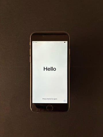 Apple iPhone 6 32gb con Apple iPhone 6s Silicon Case - Pezzi, Nieuw
