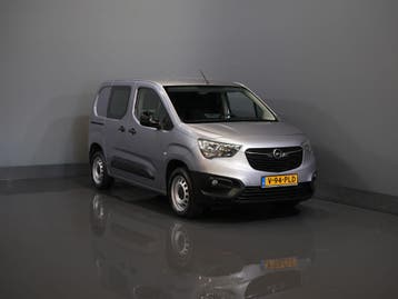 Opel Combo 1.2 Turbo BENZINE 3Pers./ Carplay/ Navi/ Camera/, Stof, Gebruikt, Overige brandstoffen, Lease