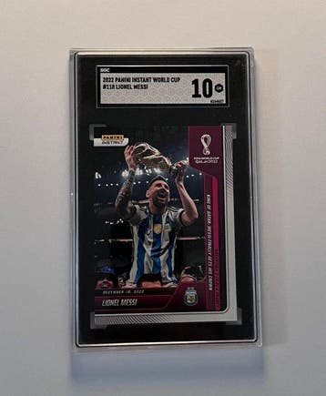 2022 Panini Instant Lionel Messi 118 Serialized card,, Nieuw