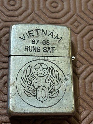 Zippo - Rare Zippo Vietnam RUNG SAT 67-68 - Zakaansteker -, Nieuw