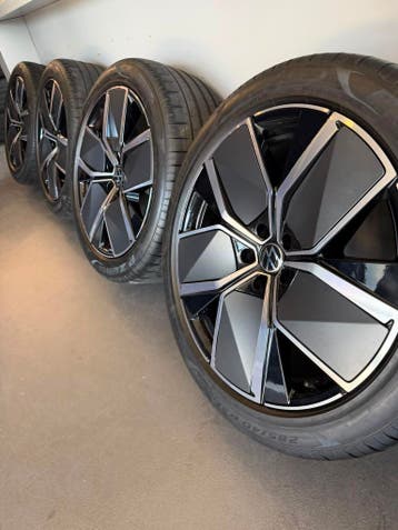 Orig Volkswagen Touarag lll 21 inch CR7 Leeds R-Line velgen, Auto-onderdelen, Gebruikt, 285 mm, Banden en Velgen, Personenwagen