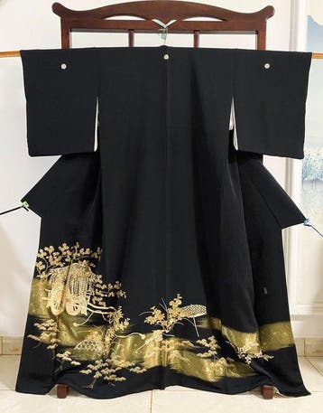 Japanse zwarte tomesode kimono - Japan - Halverwege de