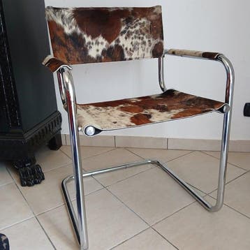 Fauteuil - Kalfsleer - Stoel, bekleding van koeienhuid