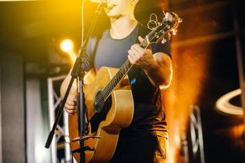 Gavin James | Groningen