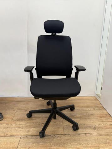 Refurbished Steelcase Amia Incl. Hoofdsteun, Verzenden, Zwart, Zo goed als nieuw, Bureaustoel