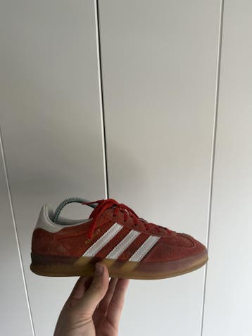 Adidas Gazelle – Roestrood/Wit – Maat 37.5, Adidas, Oranje, Ophalen of Verzenden, Sneakers of Gympen