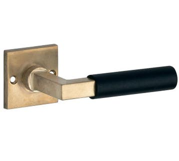 Deurklink op ongeveerd rozet Bauhaus ebben messing antiek, Verzenden, Nieuw