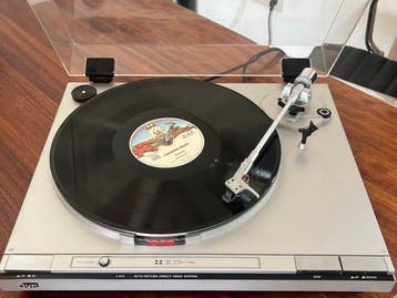 JVC - L-A31 Halfautomatische Direct-Drive Platenspeler, Nieuw