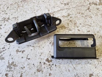 Slotplaat achterklep Seicento ( prijs incl. verzenden ), Auto-onderdelen, Carrosserie en Plaatwerk, Ophalen of Verzenden, Gebruikt