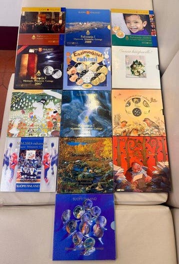 Finland. Year Set (BU) 2002/2009 (13 sets) (Zonder