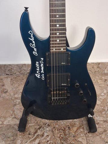 Charvel Model 5 - Chitarra di Alberto Radius – Usata in TV e, Muziek en Instrumenten, Nieuw