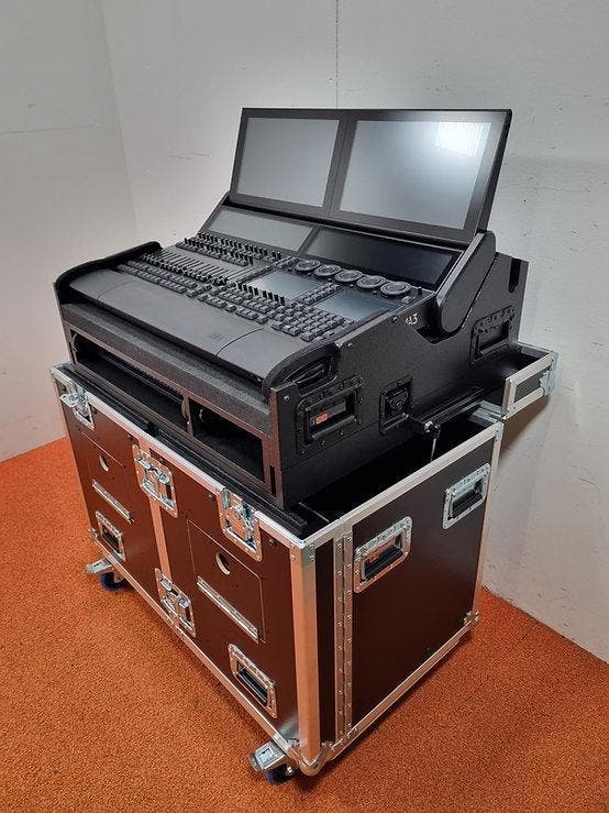 Flightcase Flip Grand MA3 Light uitneembare console cassette, Muziek en Instrumenten, Licht en Laser, Licht, Nieuw