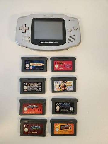Nintendo - Gameboy Advance - Game Boy Advance Silver & 8, Nieuw