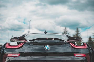 Maxton Achterspoiler (Midden) BMW i8, Verzenden