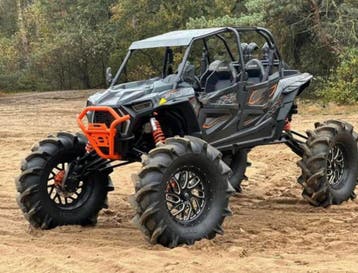 Unieke Polaris RZR 1000 XP4 HIGH LIFTER 44 Magnum UNIEK, Motoren, Quads en Trikes