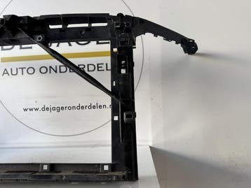 SKODA OCTAVIA 3 VOORFRONT FRONT 5E0805588, Ophalen, Gebruikt, Voor, Skoda