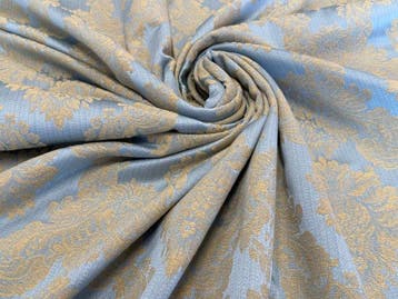 Barok jacquardweefsel in poederblauw en antiek goud –