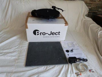 Pro Ject - RPM 1.3 Genie Platenspeler, Nieuw