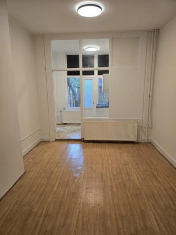 Te huur: Studio Toussaintkade in Den Haag, Den Haag, Zuid-Holland