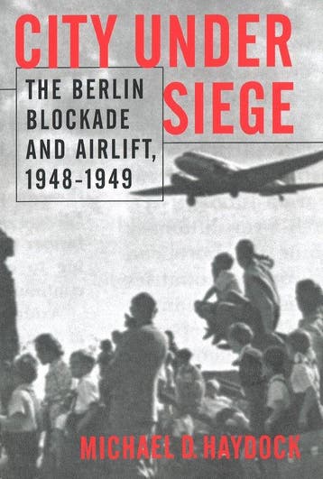 City Under Siege - Michael D. Haydock 9781574882643, Verzenden, Gelezen, Michael D. Haydock