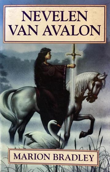 Nevelen van Avalon - Marion Zimmer Zimmer Bradley, Verzenden, Gelezen, Marion Zimmer Zimmer Bradley