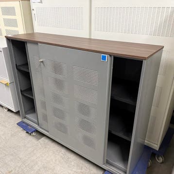 Metalen akoestische schuifdeurkast Ahrend - 120x160x46 cm, Huis en Inrichting, Ophalen of Verzenden, Nieuw