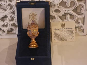 Fabergé ei - Fabergestijl - Imperial Laurier Rozekwarts