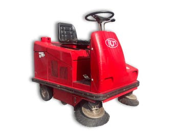 RCM 703 veegmachine, Ophalen of Verzenden, Zo goed als nieuw, RCM