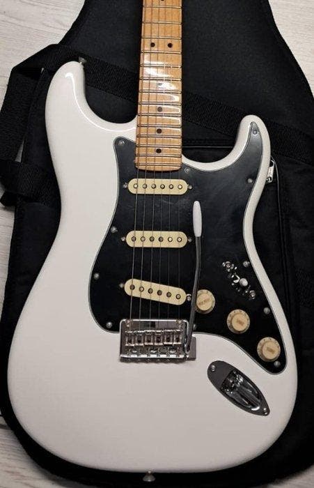 Fender - Fender Player II Stratocaster - - Elektrische, Muziek en Instrumenten, Snaarinstrumenten | Gitaren | Akoestisch