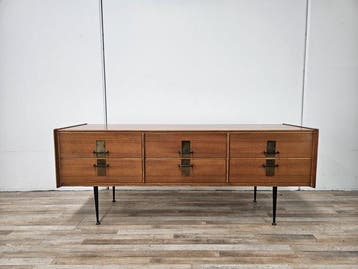 Ladekast - Commode van walnotenhout uit de jaren zestig. -