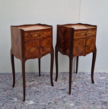 Table de Chevet in Marquetry met deurtjes - Nachtkastje (2)