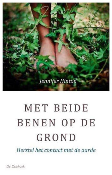 9789060307359 Met beide benen op de grond | Tweedehands, Verzenden, Gelezen, Jennifer Hinton