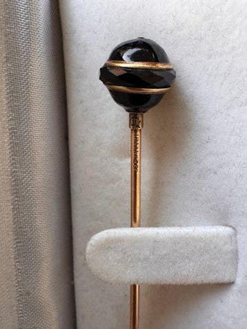 Tiffany & Co. - Speld - 14 karaat Geel goud Onyx - Tiffany &