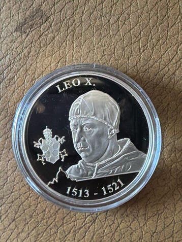 Wereld. Papst Leo X. Gold Plated. (Zonder minimumprijs)