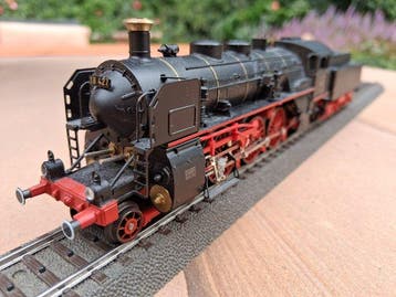 Märklin H0 - 37184 - Stoomlocomotief met tender (1) -, Hobby en Vrije tijd, Modeltreinen | H0, Nieuw