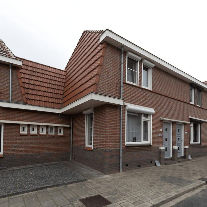 Huis in Kerkrade gevonden voor €831,- pm, Huizen en Kamers, Huizen te koop