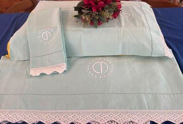 monogramma con ricami fatti a mano - Laken (3) - 258 cm -