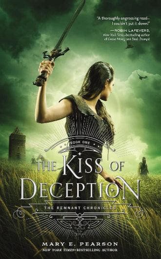 The Kiss of Deception - EN - Mary E. Pearson - paperback, Boeken, Taal | Engels, Ophalen of Verzenden, Nieuw