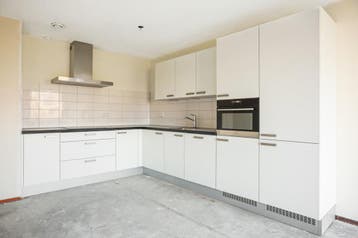 Appartement met 2 slaapkamers Carnotstr. in Nijmegen €1.285, Huizen en Kamers, Gelderland, Direct bij eigenaar, Nijmegen, Appartement
