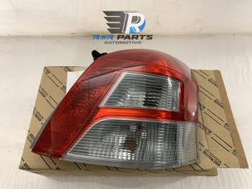 Achterlicht rechts - Halogeen + LED - (Toyota Yaris P9 ..., Verzenden, Nieuw