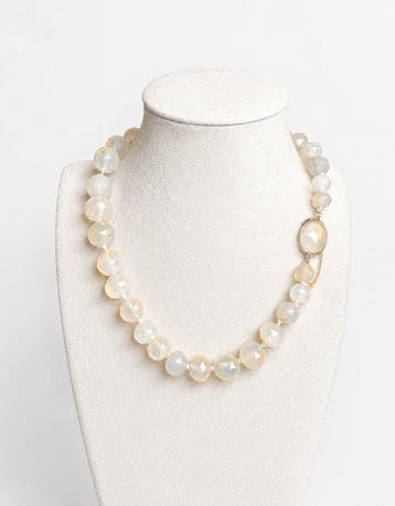 Quartz - other - Kralensnoer - Melk Agaat