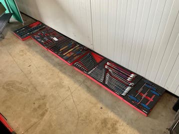 Online veiling: Würth, gereedschapsets in foam-inlays, Nieuw
