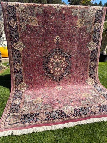 Uniek Indo Sarough tapijt lijkt op kasjmier. - Tapijt - 350, Nieuw