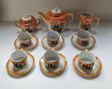 Zsolnay - Pécs - Theeservies (15) - Geisha Tea Set -, Antiek en Kunst