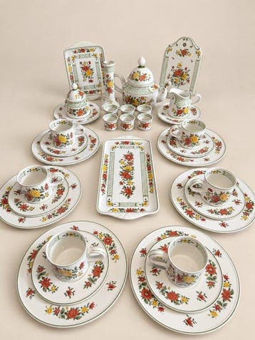 Villeroy & Boch - Koffie- en theeservies (33) - Porselein -