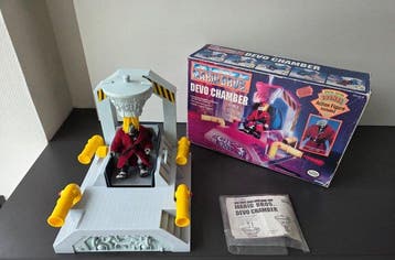 ERTL (1993) - Super Mario Bros. Movie - Devo Chamber Playset