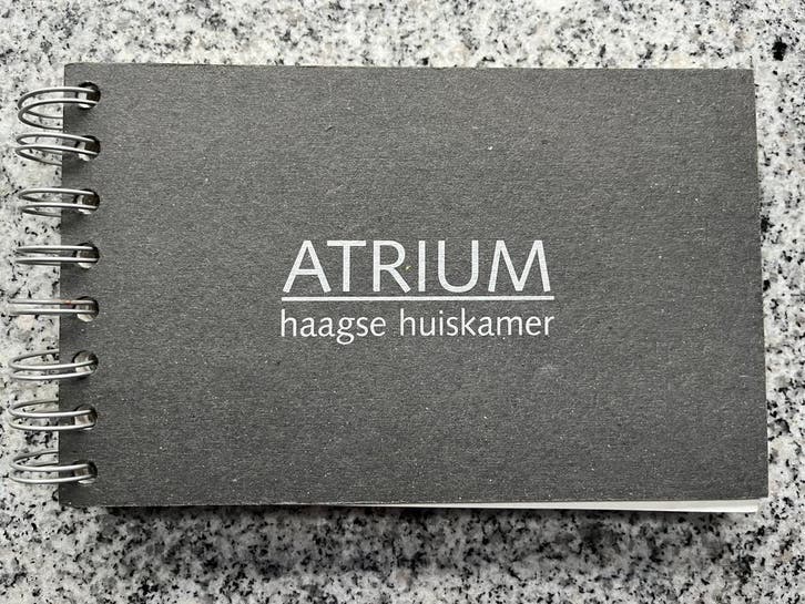 Atrium – Haagse huiskamer (Den Haag)., Boeken, Geschiedenis | Stad en Regio, Gelezen, 20e eeuw of later, Verzenden