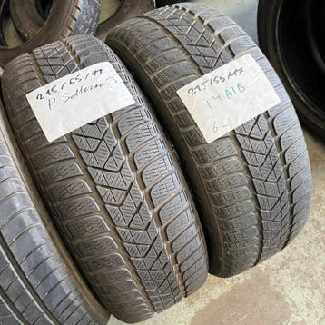 2 x Pirelli Sottozero 3 215-55-17 Winterbanden 6mm, 17 inch, Band(en), Personenwagen, Gebruikt