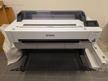 grootformaatprinter EPSON SC-T5400M, Zakelijke goederen, Kantoor en Winkelinrichting | Kantoormeubilair en Inrichting, Nieuw in verpakking